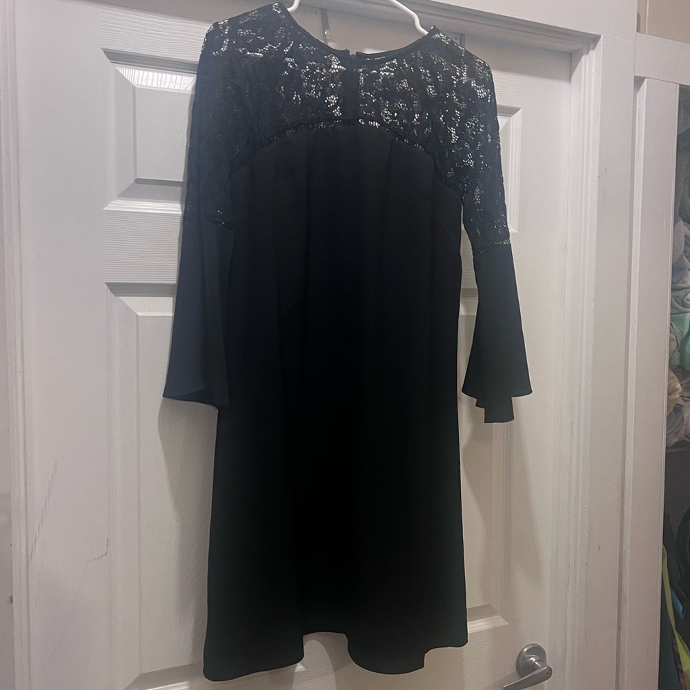 NWOT. Kensie black lace flutter sleeve dress.